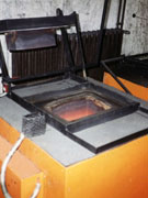 Pit type furnace